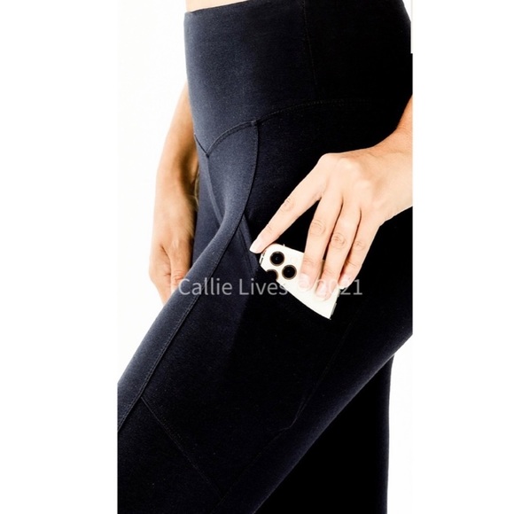 New! Plus Size Black Cotton Wide Waist Cellphone Leggings - Picture 6 of 7